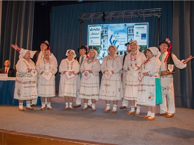 Krajská zdravotní uspořádala v Městském divadle v Chomutově celonárodní Konferenci sester a Internistický den