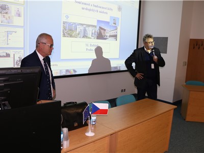 V Krajské zdravotní přednášel o léčbě urologických nádorů profesor Marek Babjuk