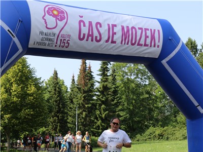 Krajská zdravotní podpořila charitativní běh „Čas je mozek“. Foto: KZ, a. s./Martin Klimeš