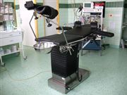 foto Operační stůl