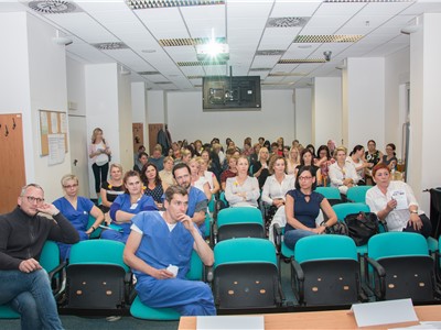 Klinika Krajské zdravotní uspořádala seminář anestezie a intenzivní péče pro nelékařský personál