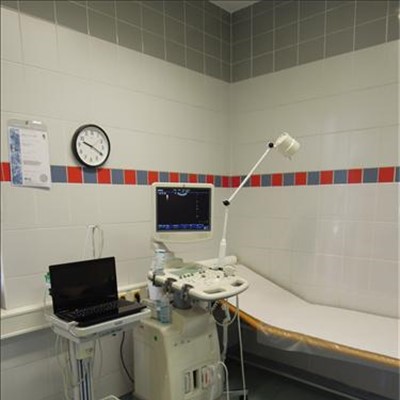 Vybavení vyšetřovny - USG a EKG přístroje 