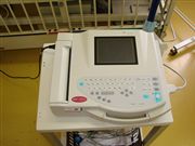 foto Elektrokardiograf 